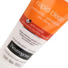 Esfoliante Anti-Cravos NEUTROGENA Rapid Clear 100g