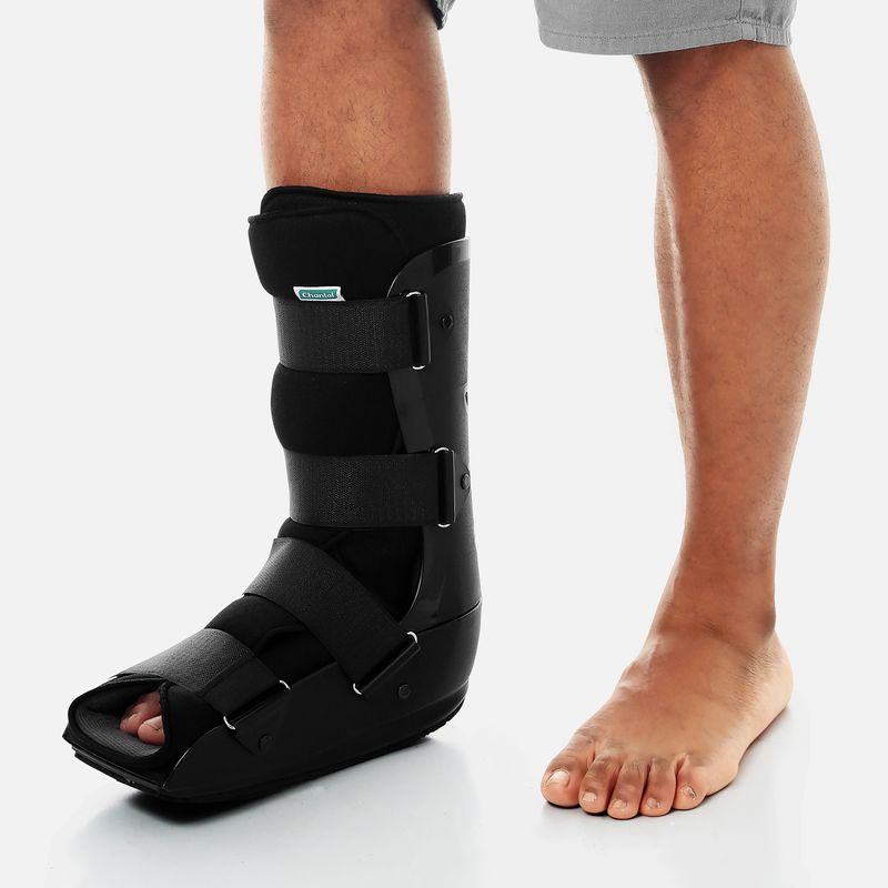 bota-robocop-curta