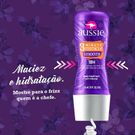 Creme de Tratamento Aussie Smooth 3 Minute Miracle 236ml