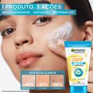 Esfoliante Garnier Uniform & Matte Antiacne 3 em 1 Limpeza Facial 120g