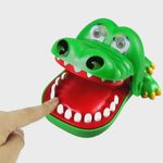 brinquedo-crocodilo-dentista-polibrinq-3
