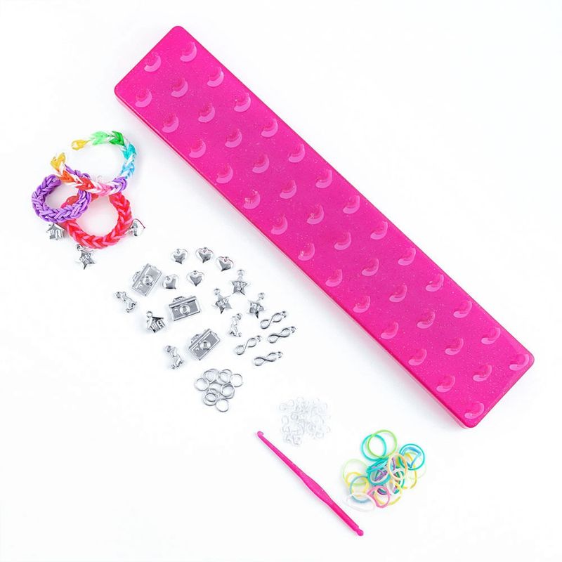 brinquedo-fabrica-de-pulseira-luluca-com-pingente-2