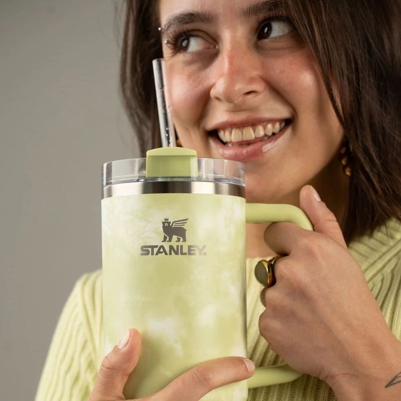 copo-termico-stanley-quencher-citron-tie-dye-887ml-4