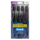 Escova de Dente Oral-B 5 Ações Com Carvão Advanced Macia 4 Unidades