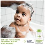 shampoo-dove-baby-hidratacao-glicerinada-com-camomila-400ml5