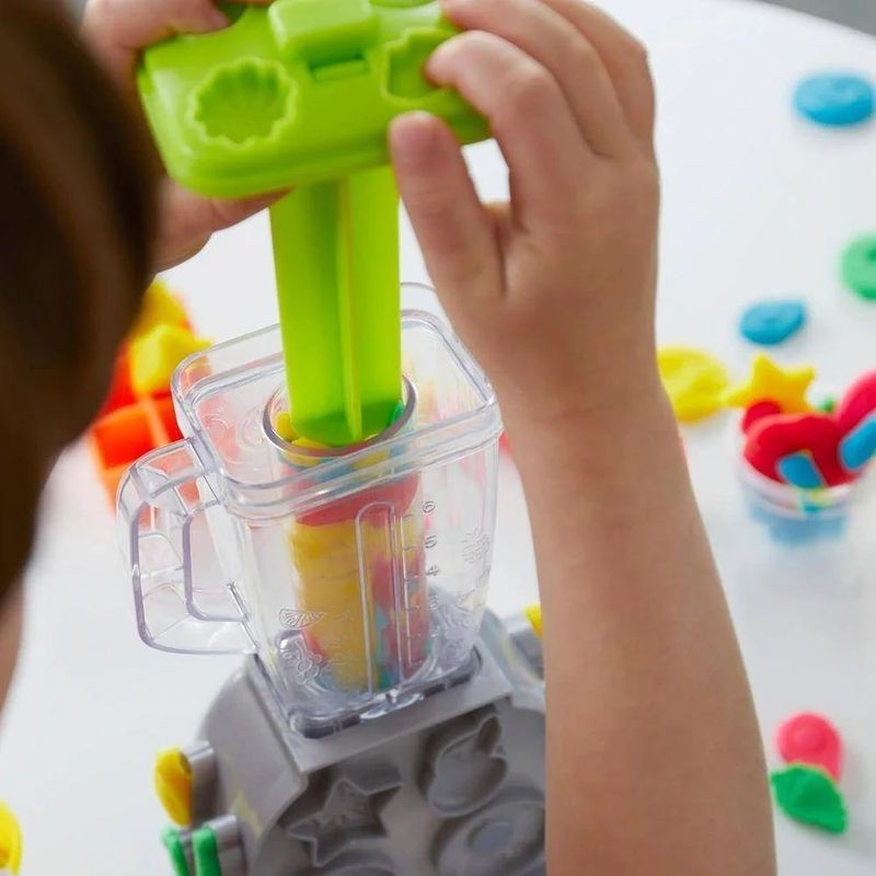 brinquedo-massinha-play-doh-liquidificador-smoothies-coloridos3