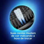 escova-dental-oral-b-indicator-black-sensitive-com-carvao-2-unidades4
