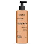 kit-hidratante-labotrat-dia-a-dia-melancia-190ml-esfoliante-150g-body-splash-190ml-2.jpg