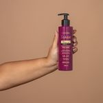 creme-de-pentear-siage-volume-pro-cronology-curvas-300ml -4.jpg