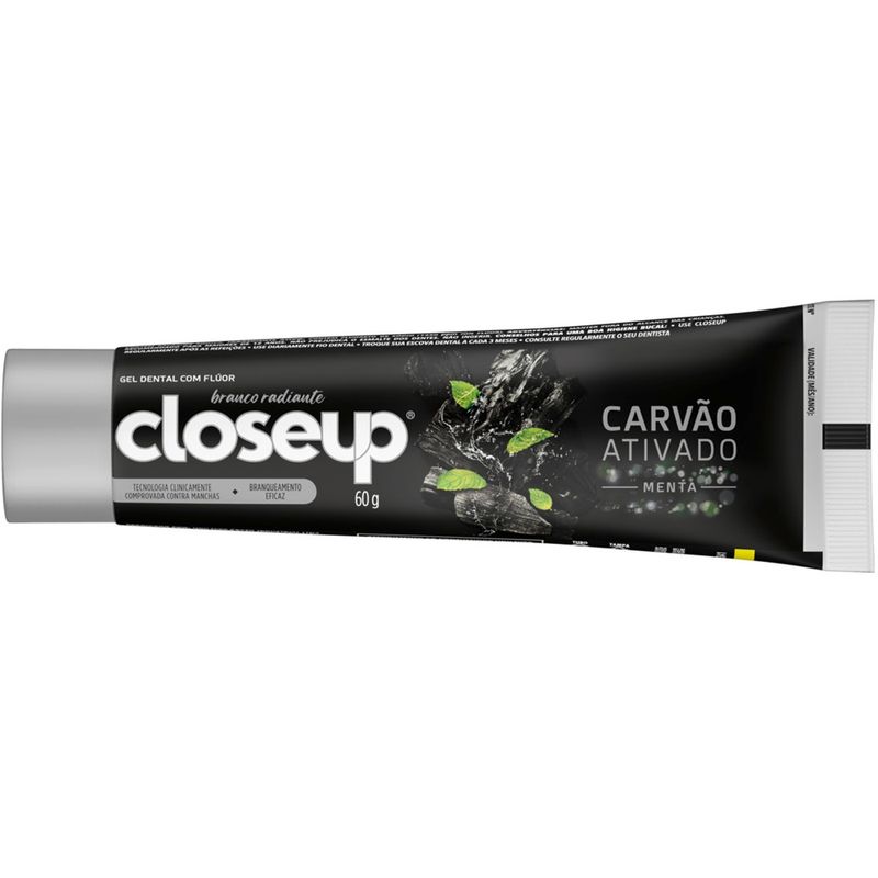 creme-dental-closeup-carvao-ativado-menta-60g-1